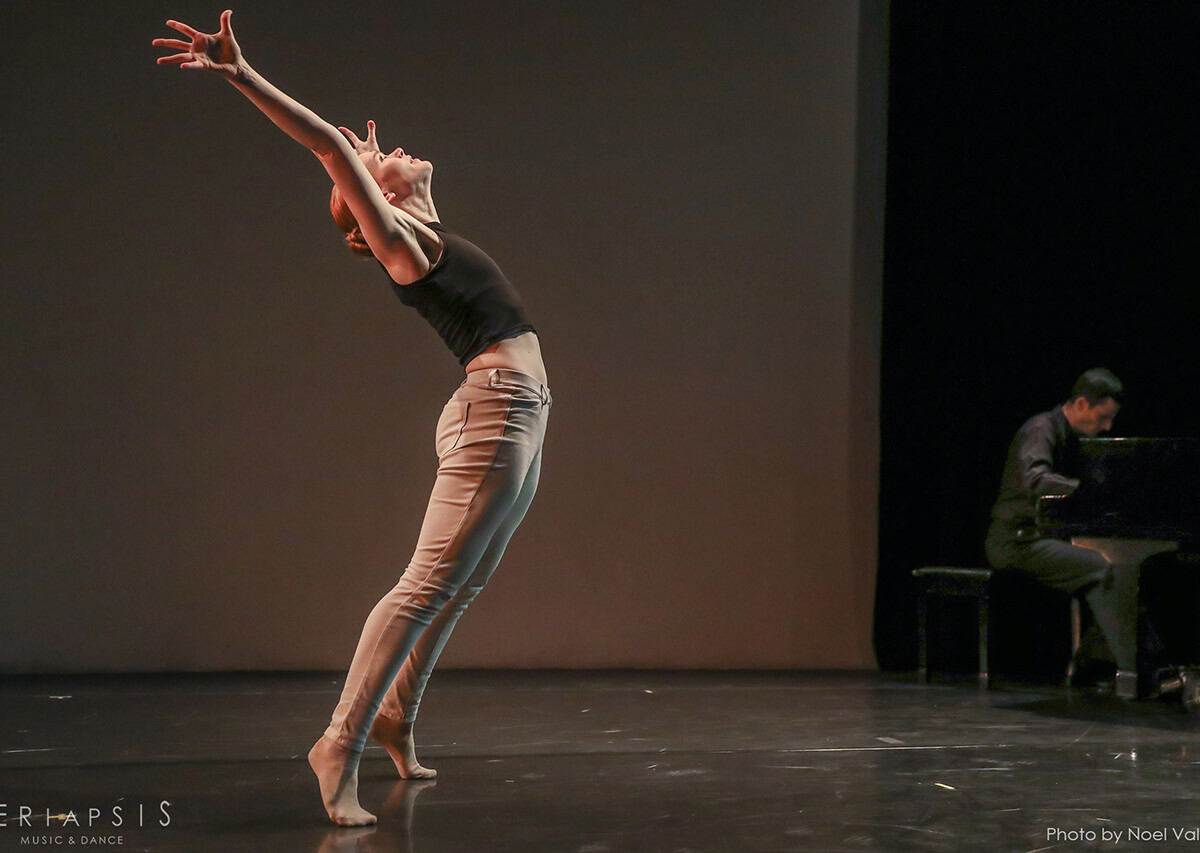 Photo by Noel Valero